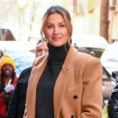 gisele-bundchen-celebrates-45th-birthday-with-a-rare-glimpse-of-her-baby-niece