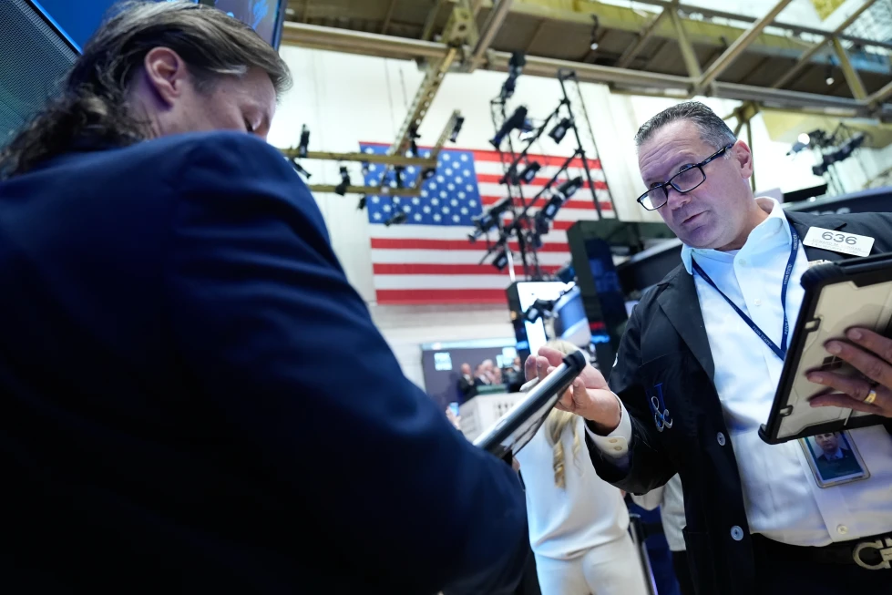 Fed Minutes, Jobless Claims and Consumer Mood Test Wall Street's Rate-Hike Bet This Week